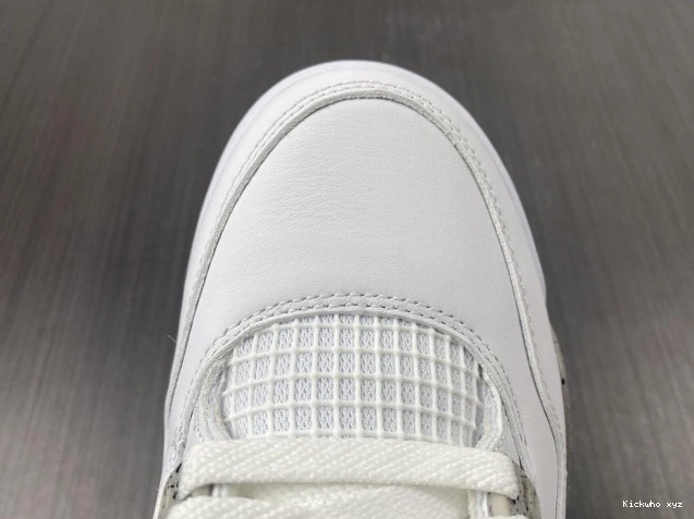 4 (2021) Jordan Oreo CT8527-100 White Retro 0630